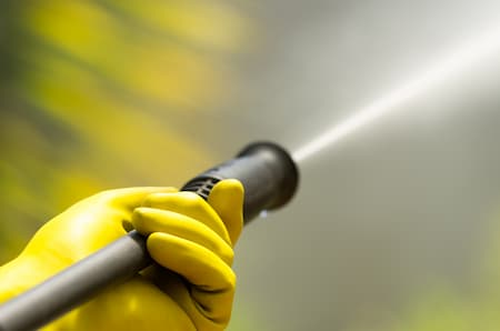 Softwashing vs. Power Washing: Which Is Best for Your Property?